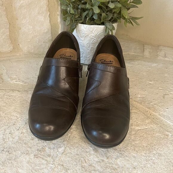 Clarks Genette Frolic brown boot sz 7.5 M - Picture 3 of 9